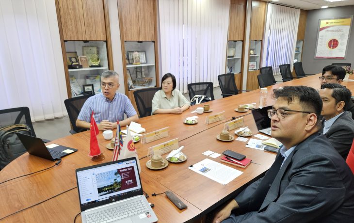 A productive meeting between HSUHK and UTM, paving the way for future academic collaborations.