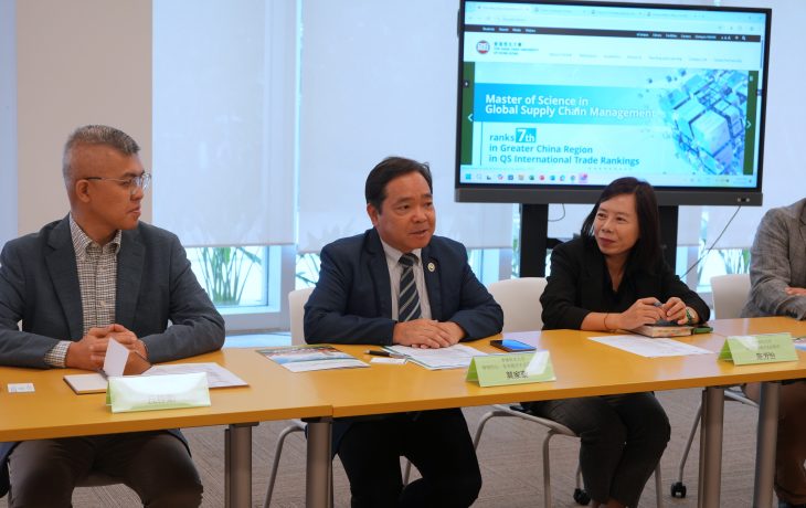 Professor Joshua Mok (middle) delivers welcome remarks to the delegates.