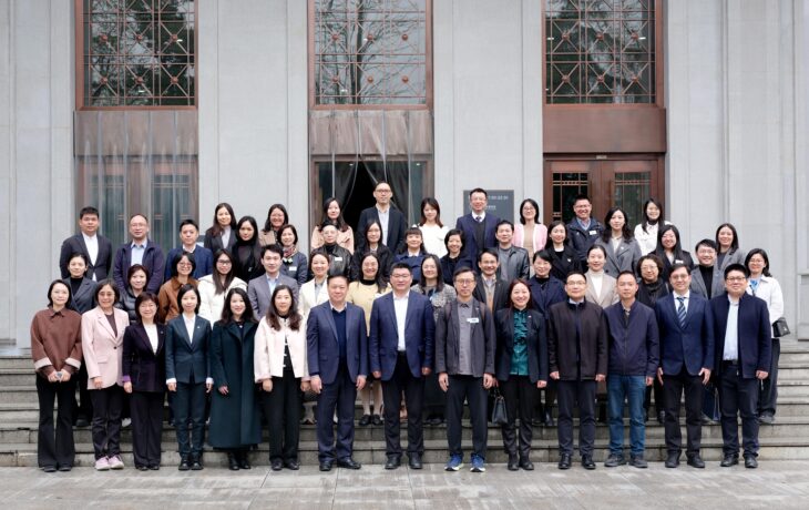 香港高校內地事務人員赴武漢考察交流代表團合影。